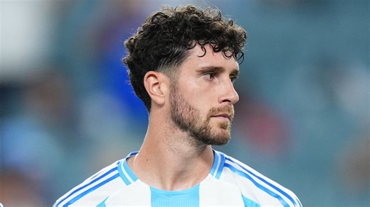 BVB are said to be “keeping a close eye on him”: will an Argentine international replace Niklas Süle? | Goal.com
