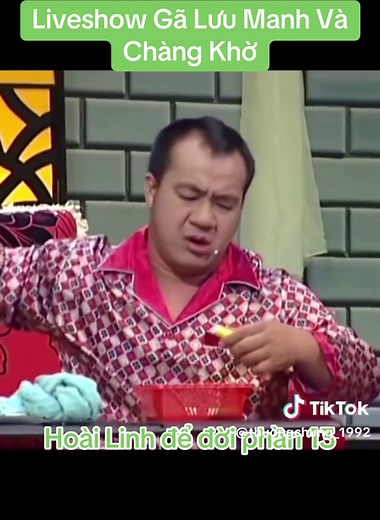 Hoài Linh's Playful Live Show Moments