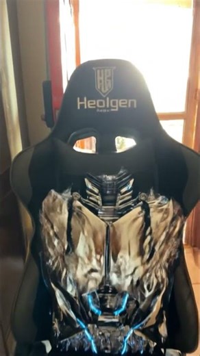 W chair #greenscreen