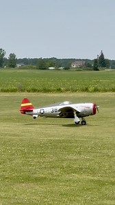 P-47 a big jug landing last year at a warbirds and jets events | Stephane Ruelle