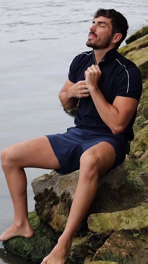 Terry Stw: Hot Male Model in Speedos
