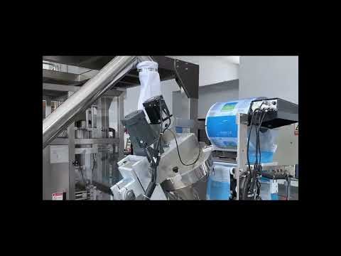 Small vertical powder packaging machine #PowderPackagingMachine #AutomaticPackagingEquipment