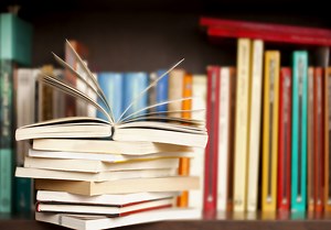 Livres : quels titres ont été les plus achetés par les Français confinés ? - Elle