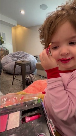 BABY MAKEOVER MAGIC!! Naveys new makeup salon reveal! adorable tiny glamorous adventure! #shorts