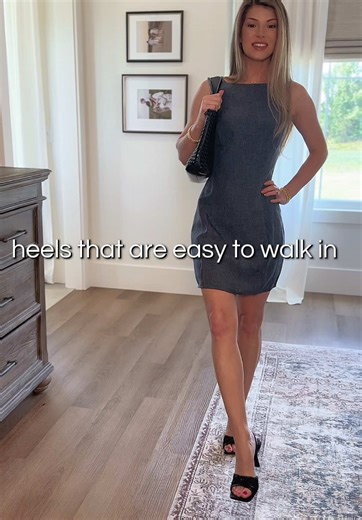 The cutest kitten heels that are also easy to walk in #kittenheels #comfyheels #heels