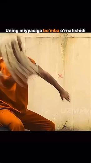 Kino Media 🎥 on Instagram: "Kino kodi 1224 obuna boʻling 👇 日本利用压电地砖将脚步能量转化为电力。这些地砖能捕捉行走时的动能。当人们经过时，重量和动作会对地面施加压力，导致地砖轻微弯曲并产生机械应力。瓷砖内部的压电材料将这种应力转化成电能。每一步释放的电量虽然较小，但当数百万脚步累积在一起时，就能产生足够的能量，为LED灯、显示屏和传感器供电。 #日本 #知识 #冷知识 #科学 #技术 你知道吗 推荐 创新 能源 未来 发电 压电技术 城市科技 可再生能源 绿色城市 节能科技 能源转换 科学知识 科技资讯 在像涩谷站这样的超级繁忙地点，每天约有240万次脚步为系统提供动能。这些电能可以被实时使用，也可以储存储备，从而减少对传统电力来源的依赖，推动城市绿色基础设施的发展。这种方式把日常行走变成真实可利用的能源，为未来智慧城市带来了可持续解决Ishlatib koringlar bu yangisi 日本利用压电地砖将脚步能量转化为电力。这些地砖能捕捉行走时的动能。当人们经过时，重量和动作会对地面施加压力，导致地砖轻微弯曲并产生