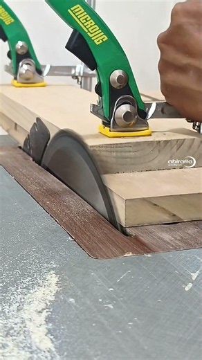 using flattening jig #woodworking #tips