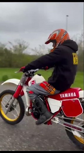 First test ride Yamaha yz490 1984.