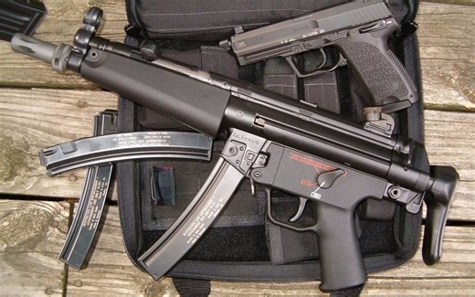 【CSGO评测】MP5消音版精准度，着弹轨迹，与mp7的威力对比