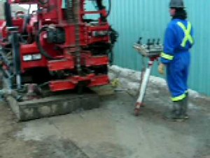 Geothermal well (pipe) installation and borehole grouting