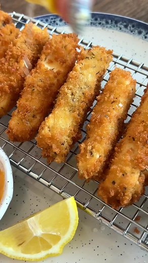 Delicious Deep-Fried Halloumi Recipe with Tre Stelle Cheese