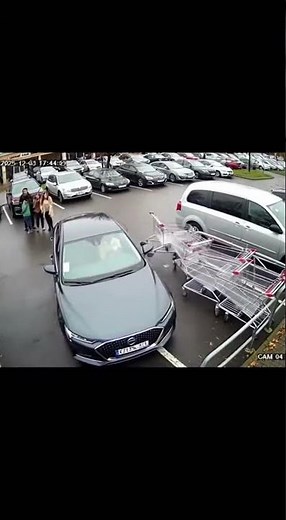 Epic Parking Fail Leaves Crowd in Chaos!