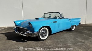 1957 Ford Thunderbird