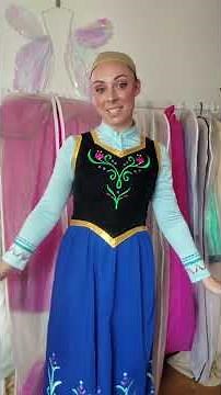 GRWM to be Princess Anna in her classic dress☃️ #frozen #anna #cosplay
