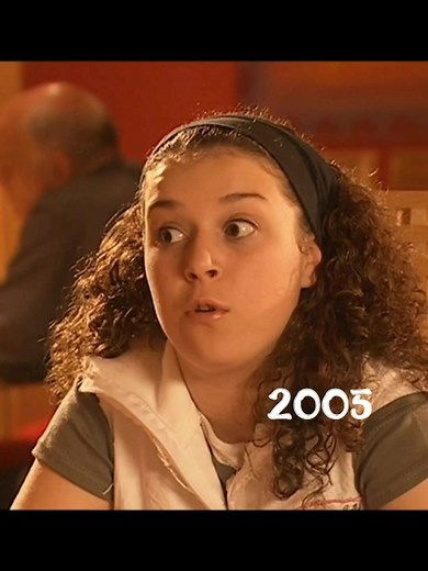 #mymumtracybeaker#daniharmer#carlybeaker#camlawson#justinelittlewood#ukchildhoodmemories#beakerisback#retrotvicons#tracybeakerreturns#tsotb