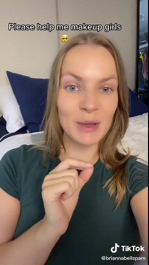 Just have foundation on and I’m sick of it looking shit!!! #helpbe #girlshelpme #makeuphelp #helpmewithmakeup #plz