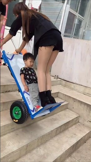😱 This Stair-Climbing Cart Changes Everything