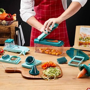 26K views |  Jetzt zum unschlagbaren Preis: Der weltbekannteste Gemüseschneider. Na, wisst ihr von wem hier die Rede ist?  | Zurbrüggen Wohn-Zentrum | Facebook