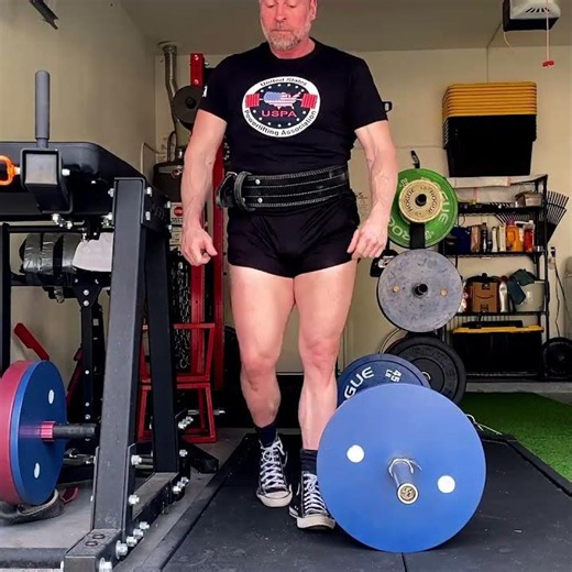 Barbell Rows Are The Best Overall Back Builder!