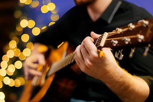 Everything you need to know about releasing holiday music - ReverbNation Blog