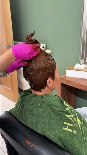 POV : Vous avez RDV pour une coloration végétale ! ✨