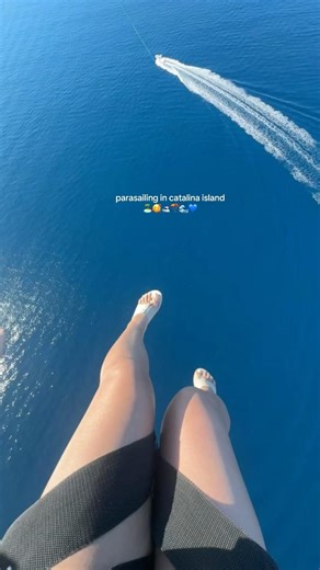 Parasailing in Catalina Island 🏝️
