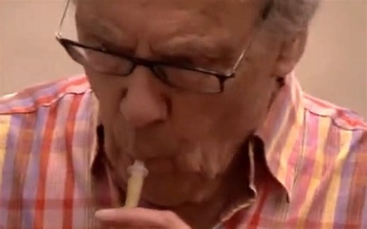 MIT教授Walter Lewin: 我45年来都是这样讲课的！