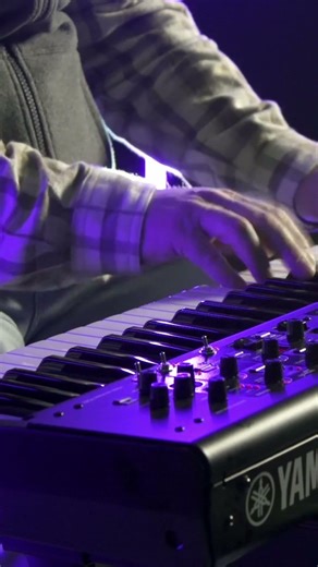 Yamaha YC61 Organ Performance with Scott Currier | Real Drawbars & VCM Sound