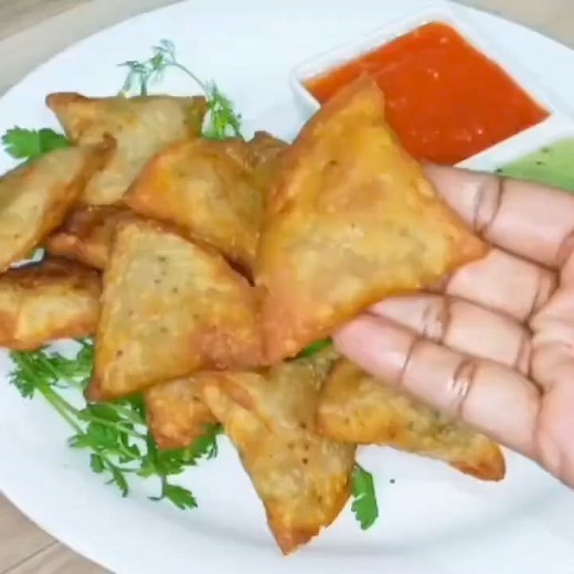 16K views · 105 reactions | samosa banane ka ekdam Naya trika try Kiya kya? | MBA recipe | Facebook
