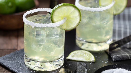 Here's The Actual Right Way To Salt A Margarita Glass - Tasting Table