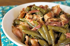 Crock-Pot Easy Green Beans and Bacon Recipe