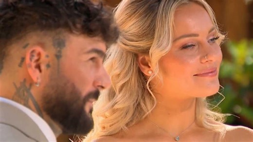 Laury (Mariés au premier regard) officialise sa relation… avec un visage bien connu !