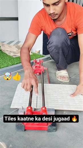 Tiles cutting ka sahi tarika 😱 #shorts #tiles #construction #cutting #allrounderkam #youtube #viral