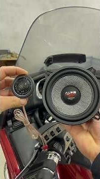 Installation of component speakers in Honda Gold Wing 1800 #autosound #hondagoldwing #brest