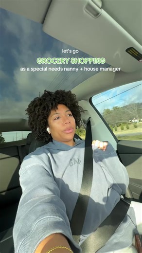 I know the views dip when Sebby isn’t here… but this is still apart of the job let’s do some grocery shopping at @Publix 🤪🛒 #specialneeds #autism #nanny #householdmanagement #groceryshopping Currently reading: beautiful fiend by @lolaking_author