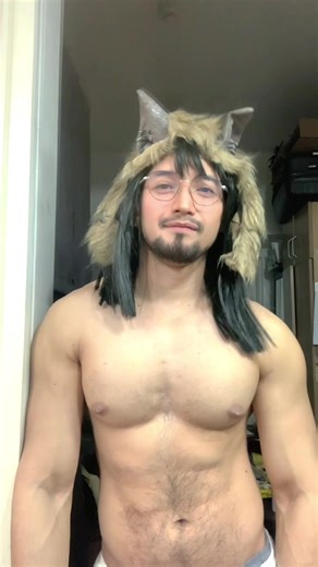 Creative Halloween Costume Ideas: Werewolf Gogoboy