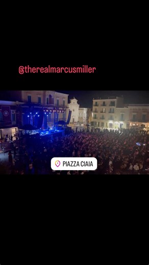 Getting ready to hit the stage with my band in Fasano, IT - see you all out there! 🎸🎸 @therealmarcusmiller @russellgunn @dhayessax @anwarmarshall @theofficialx._ #marcusontour | Marcus Miller