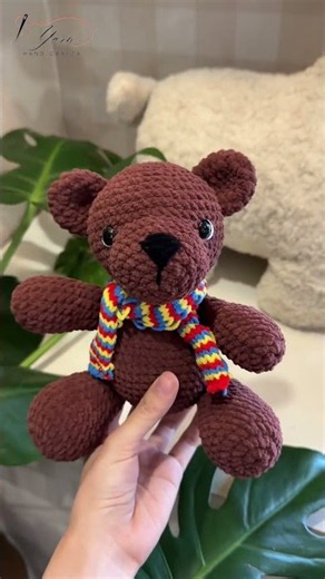 Would you gift Harry Bear to a special friend? 🧸🎁 #crochet #yarnhandcrafts #amigurumi