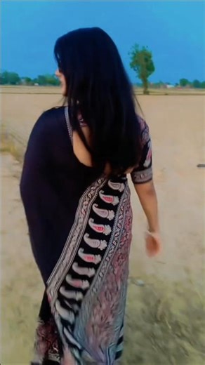 kale libas me #trendingshorts #sareeshorts #sareereel #views #trendingsong #song #shortsfeed #shorts