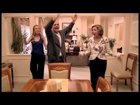 Arrested Development - Chicken Dance (Whole Family)