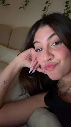 ‏🤭
