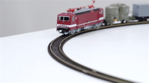 🎉 Jetzt lieferbar! 🎉 Die kultige BR 243 der DR in TT ist da! 🔊 Mit und ohne PIKO Sound-Decoder erhältlich 💯 Epoche IV Feeling pur ⚡ Kraftvoll. Detailliert. Ein Muss für alle TT-Fans! 👉 Jetzt sichern #47490: / #47491 https://www.piko-shop.de/de/praesenz/search.html?q=4749&b_warengruppe_id=0 /// Visit our homepage: https://www.piko.de --- Visit our online shop: https://www.piko-shop.de --- Follow us on Facebook: https://www.facebook.com/PIKO.Modellbahn --- Follow us on Instagram: https://www.