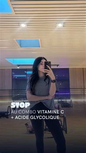 COSMETHODE on Instagram: "Ne JAMAIS associer vitamine C et acide glycolique dans la même routine ! ❌ On pense souvent bien faire en multipliant les actifs, mais la vérité est là. La vitamine C est déjà un acide. En lui ajoutant un exfoliant comme l’acide glycolique, tu risques surtout de fragiliser ta peau. Pourquoi ? Ça altère les lipides protecteurs de la barrière cutanée. Et augmente le risque d’irritations, rougeurs et sensibilités !! Dis-moi en commentaire : tu le savais déjà ou tu faisais 