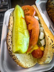 🔥 NEW Chicago food joint offers Chicago dogs, XL gyros and scratch-made Italian beef sandwiches! 🔥 David Elder takes you inside Chicago Hot Dogs for a new episode of Elder Eats KSAT 12 >> https://bit.ly/3sQmo0X Drive-through available! 12914 Jones Maltsberger Rd Unit 101, San Antonio, TX 78247 | KSAT 12 & KSAT.com