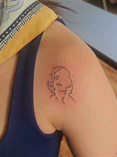Small Tattoo Ideas: Minimal, Meaningful Designs for First Tattoos