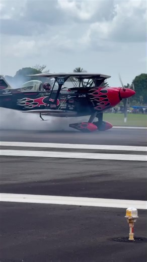 Pitts s2 🚀 . . . . . . . #pilot #aerobatics #aviation