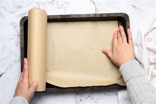 Yes, there is a difference between baking paper and greaseproof paper – here's what it is - Netmums