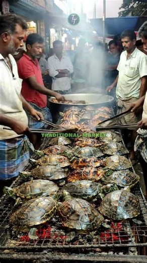 Grilled Turtle: A Unique Culinary Tradition from the Asian Market Sensation ‪@traditionalmarket11‬