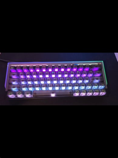 DrunkDeer X60 Future Gaming Keyboard RGB Effects A quick video showing the RGB Effects for the X60 Future, the light bar and back of the keyboard are at the end of the video. #gamers #drunkdeer #pcgaming #gamingkeyboards #gaming @DrunkDeer @Drunkdeer_NorthAmerica