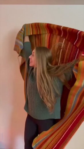 #stitch with @Itsbreellis i have been obsessed with this theory since temperaure blankets became a trend and i think its such a cool but confusing way to measure temperature over long time periods. Like the data is so valuable but someome is going to STRUGGLE to sort it all out one day #temperatureblanket #temperature #envrionment #climatechange #data #history #future